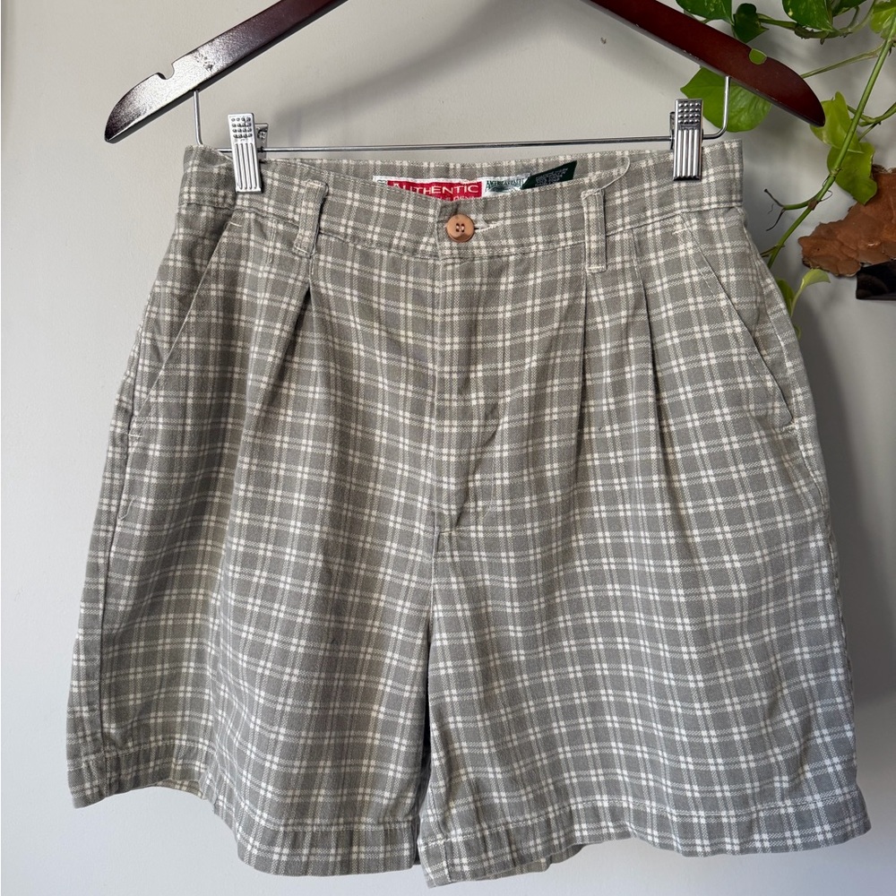 Vintage Checkered grey shorts
